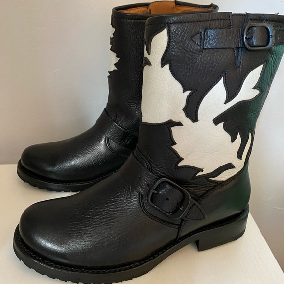 Custom floral Frye boots- short- size 7 - Picture 1 of 3